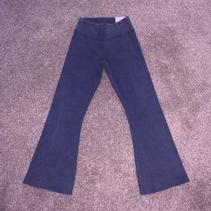 NWT Cropped Aerie Kick Flare Leggings